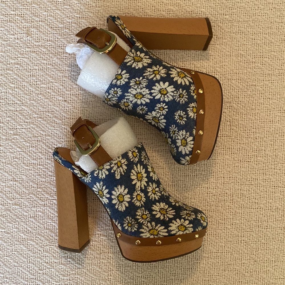 Report Sunflower Platform Heeled Clogs, Size 6